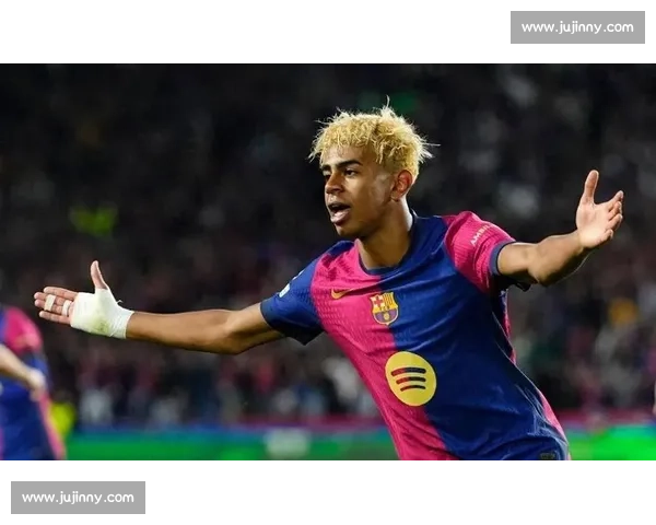 巴萨新星亚马尔恋上 30 岁网红：13 岁年龄差引爆舆论