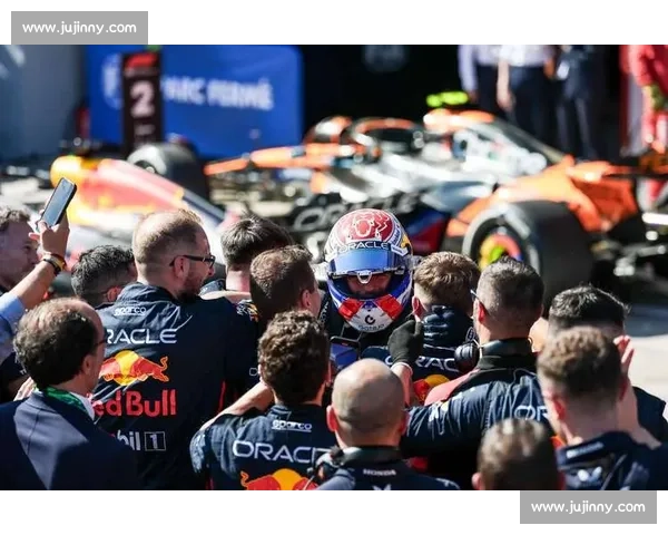 新秀对决白热化！博托莱托首获 F1 积分 车迷票选最佳创历史