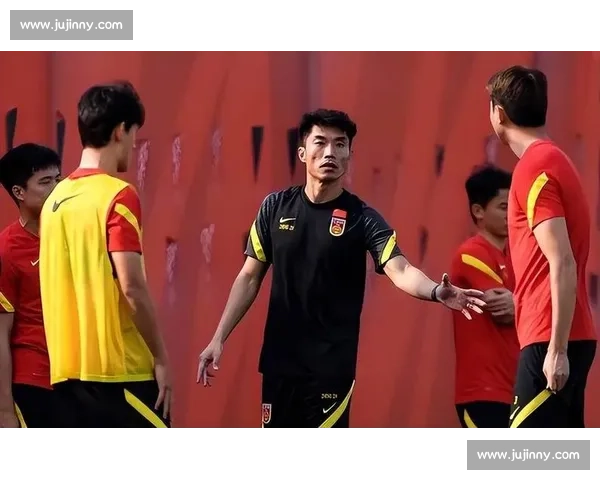 国足换帅风波：久尔杰维奇启用旧部，郑智陈涛暂别留悬念