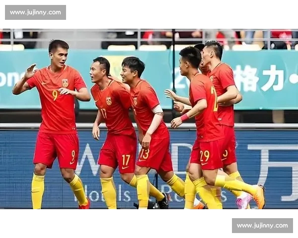 尴尬！前国脚之子留洋三年 0 球 0 助攻，回国无人问津转行娱乐圈